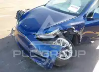 2022 Tesla Model Y фото
