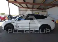 2022 Tesla Model Y фото