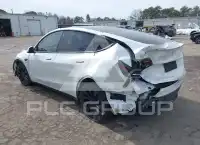 2022 Tesla Model Y фото