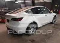 2022 Tesla Model Y фото