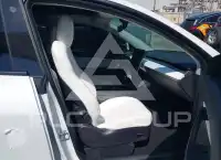 2022 Tesla Model Y фото