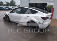 2022 Tesla Model Y фото