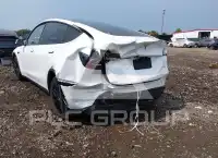 2022 Tesla Model Y photo