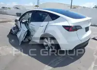 2022 Tesla Model Y фото