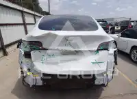 2022 Tesla Model Y фото