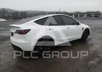 2022 Tesla Model Y фото