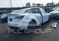 2022 Tesla Model Y фото