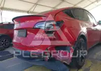 2022 Tesla Model Y фото