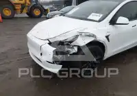 2022 Tesla Model Y фото