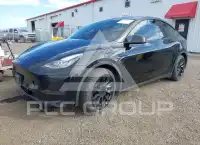 2022 Tesla Model Y photo