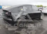 2022 Tesla Model Y фото