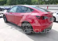 2022 Tesla Model Y фото