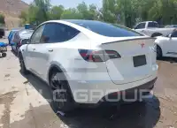 2022 Tesla Model Y фото