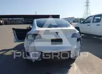 2022 Tesla Model Y фото