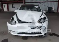 2022 Tesla Model Y фото