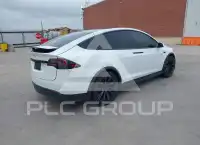 2022 Tesla Model X photo