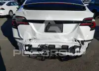 2022 Tesla Model X фото