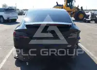 2022 Tesla Model X фото