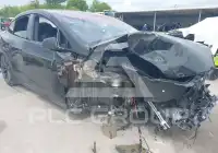 2022 Tesla Model X photo