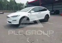 2022 Tesla Model X фото