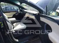 2022 Tesla Model X фото