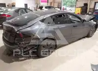 2022 Tesla Model S photo