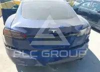 2022 Tesla Model S фото