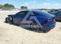 2022 Tesla Model S фото