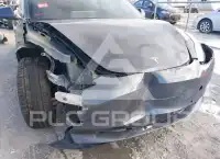 2022 Tesla Model 3 фото
