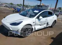 2022 Tesla Model 3 photo
