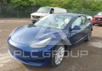 2022 Tesla Model 3 фото