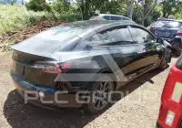 2022 Tesla Model 3 фото