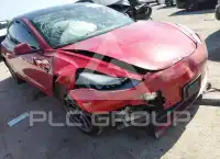 2022 Tesla Model 3 фото