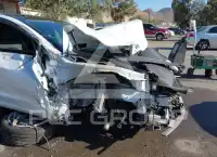 2022 Tesla Model 3 фото