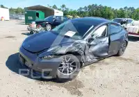 2022 Tesla Model 3 фото