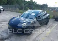 2022 Tesla Model 3 фото