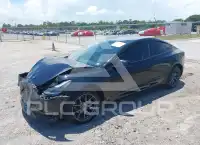 2022 Tesla Model 3 фото