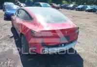 2022 Tesla Model 3 фото