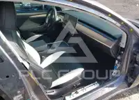 2022 Tesla Model 3 фото