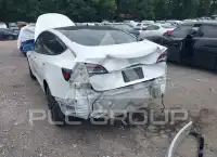 2022 Tesla Model 3 photo