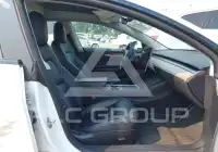 2022 Tesla Model 3 фото