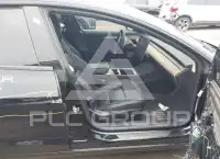 2022 Tesla Model 3 фото