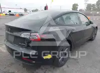 2022 Tesla Model 3 фото