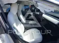 2022 Tesla Model 3 фото