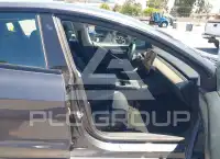 2022 Tesla Model 3 фото