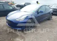 2022 Tesla Model 3 фото