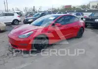 2022 Tesla Model 3 фото