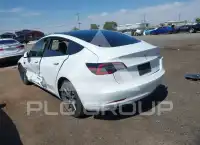 2022 Tesla Model 3 photo