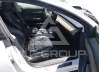 2022 Tesla Model 3 фото