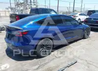 2022 Tesla Model 3 фото